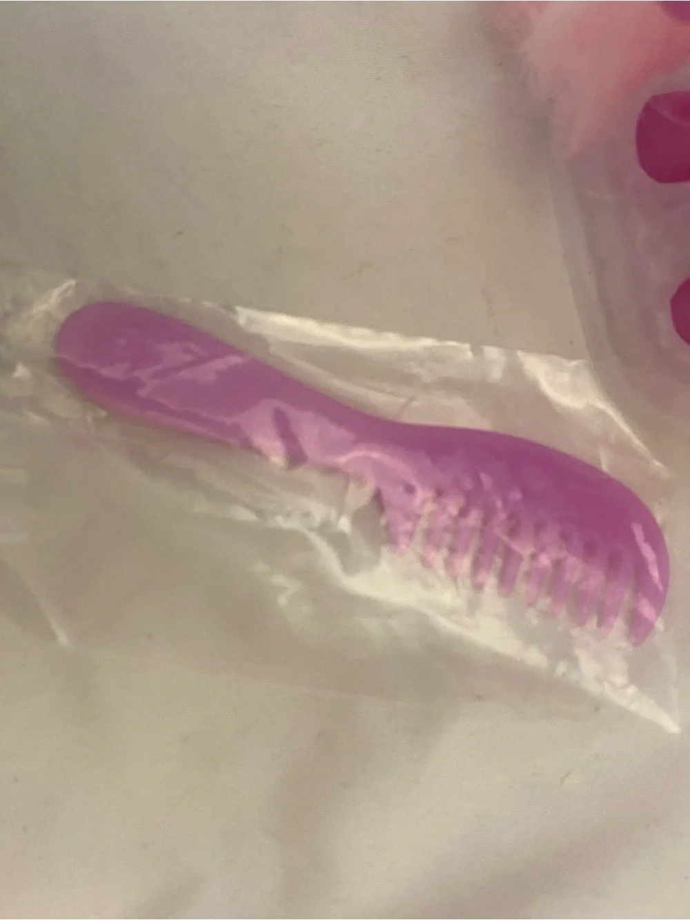 2005 McDonalds Happy Meal My Little Pony #7 Wysteria G3 Vintage Comb & Stand
